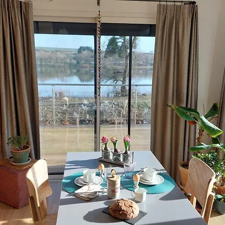 Maison Caroline Bairon B&B Le Chesne (Ardennes)