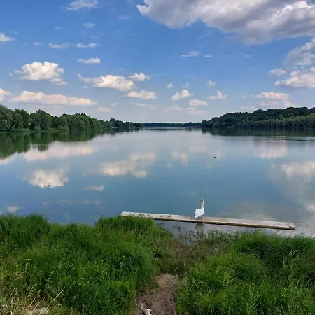Nocleg ze śniadaniem Maison Caroline Bairon *